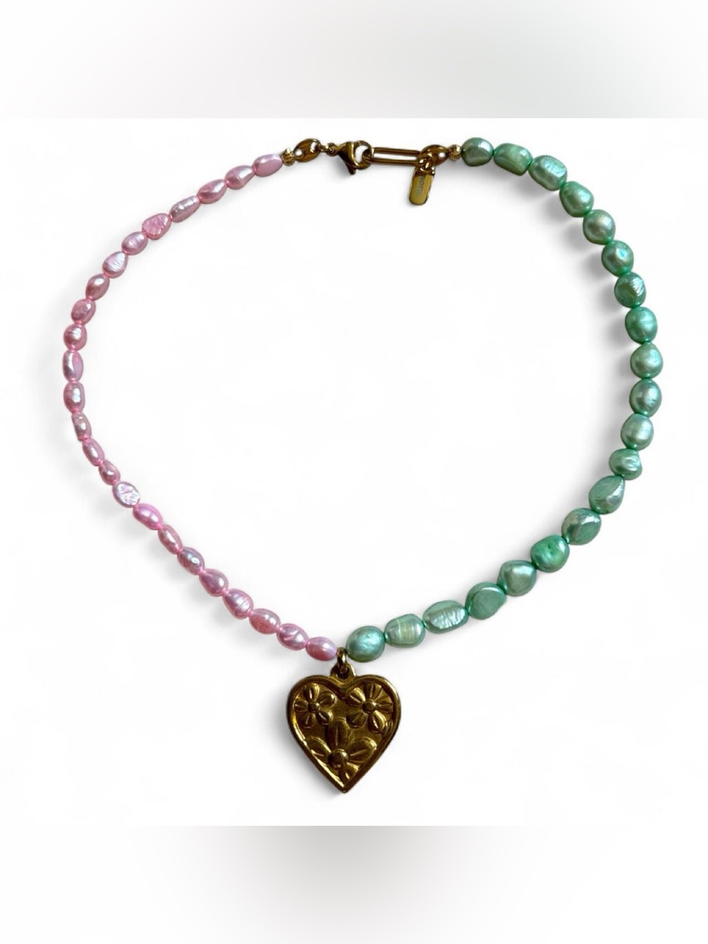 Notte Jewelry pink and green pearl necklace with gold heart charm